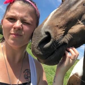 Meet your Posher, Ruth